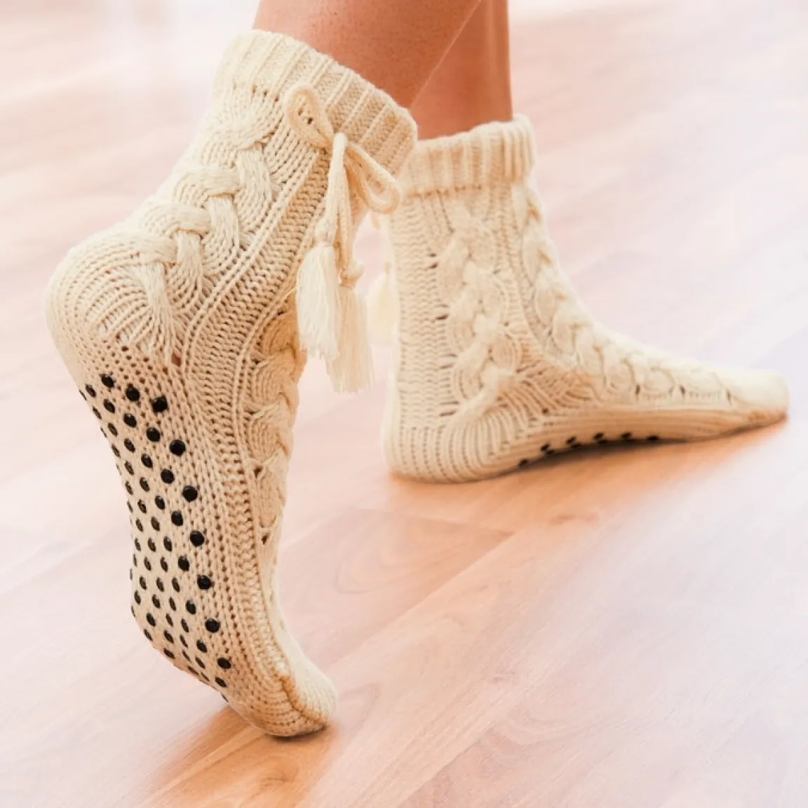 Hot Tempsl Chaussettes tricot antiglisse : Bordeaux ou Beige