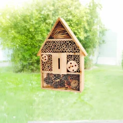 Outlet Tempsl Hôtel à insectes